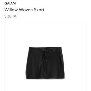 Gaiam willow woven performance skort Clearance